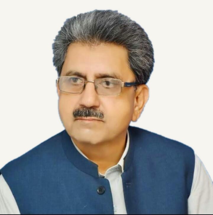 Portrait of Mr. Ashfaq Paracha, Chairman of Delta Pharma (Pvt.) Ltd.